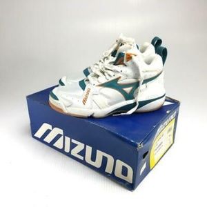 Vtg Deadstock Mizuno Extreme Mid Volleyball shoes